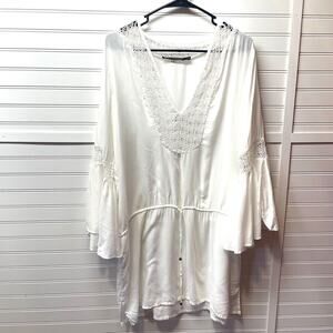 Vix by Paula Hermanny Tunic or Swim/Beach Coverup Long Sleeves and Deep VNeck
